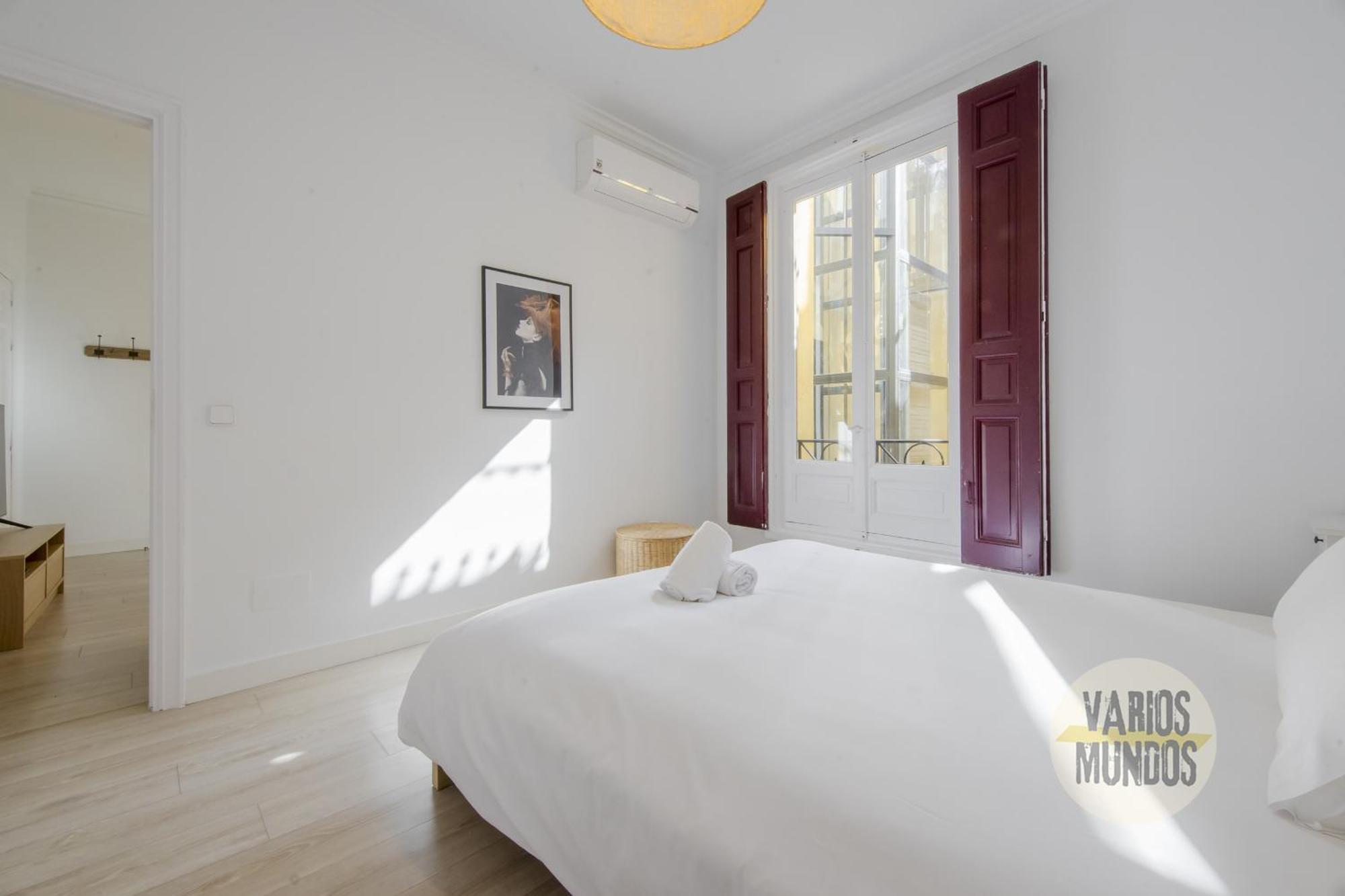 Elegant Apt Para 4Pax En Las Letras-Cortes Мадрид Екстер'єр фото